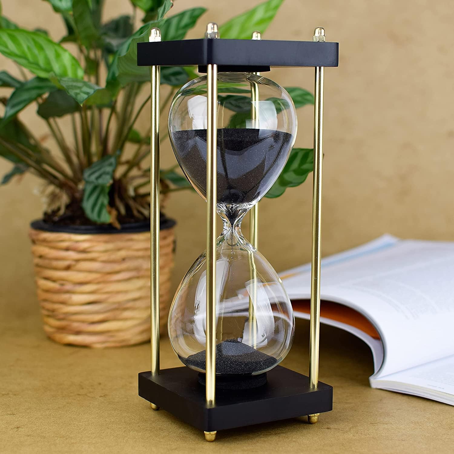 Stylish 60-Minute Hourglass: More Decor Than Precision Timer